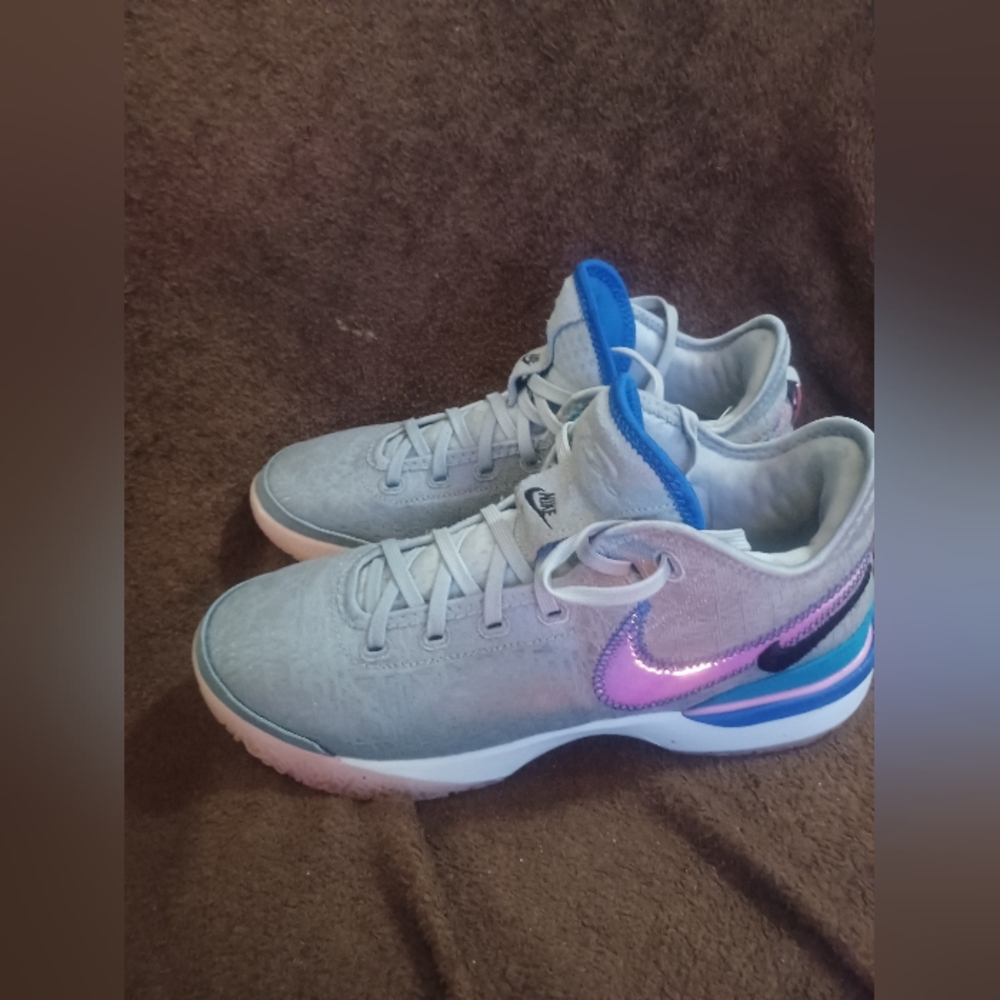 Nike Lebron Nxxt Gen 1984 Size 10
